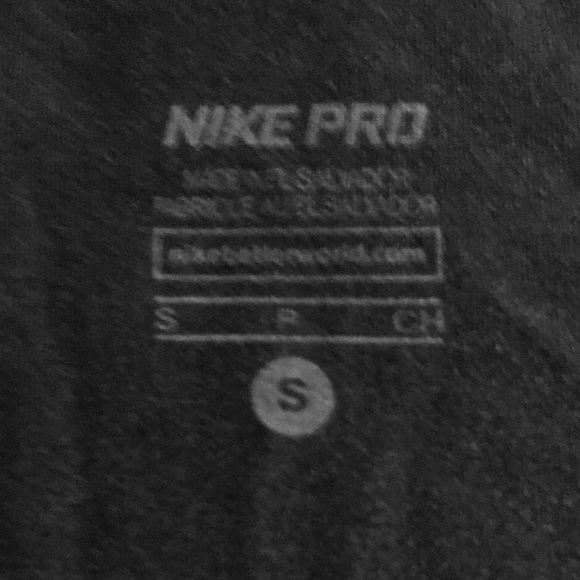 Nike Pro black Tank Top with Dri-Fit Technology - Picture 5 of 5